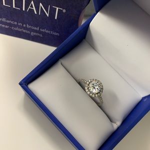 Charles and Colvard 1.3 ct FB Moissanite